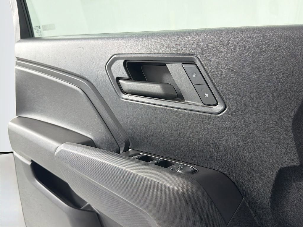 2024 Chevrolet Colorado WT