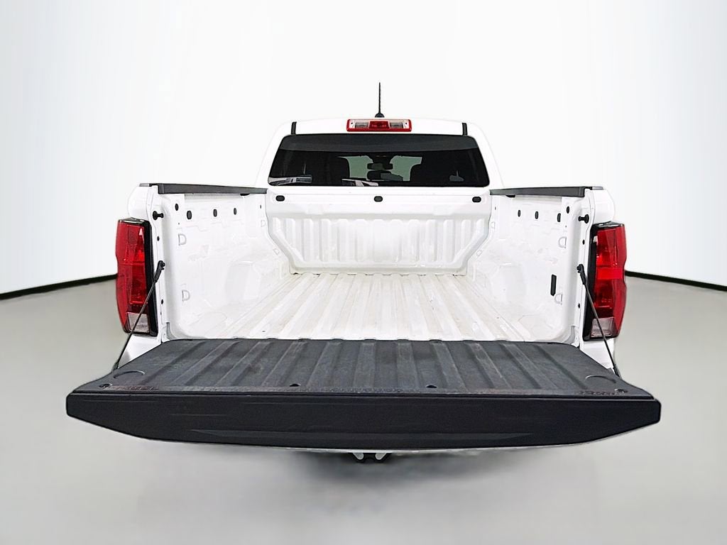 2024 Chevrolet Colorado WT