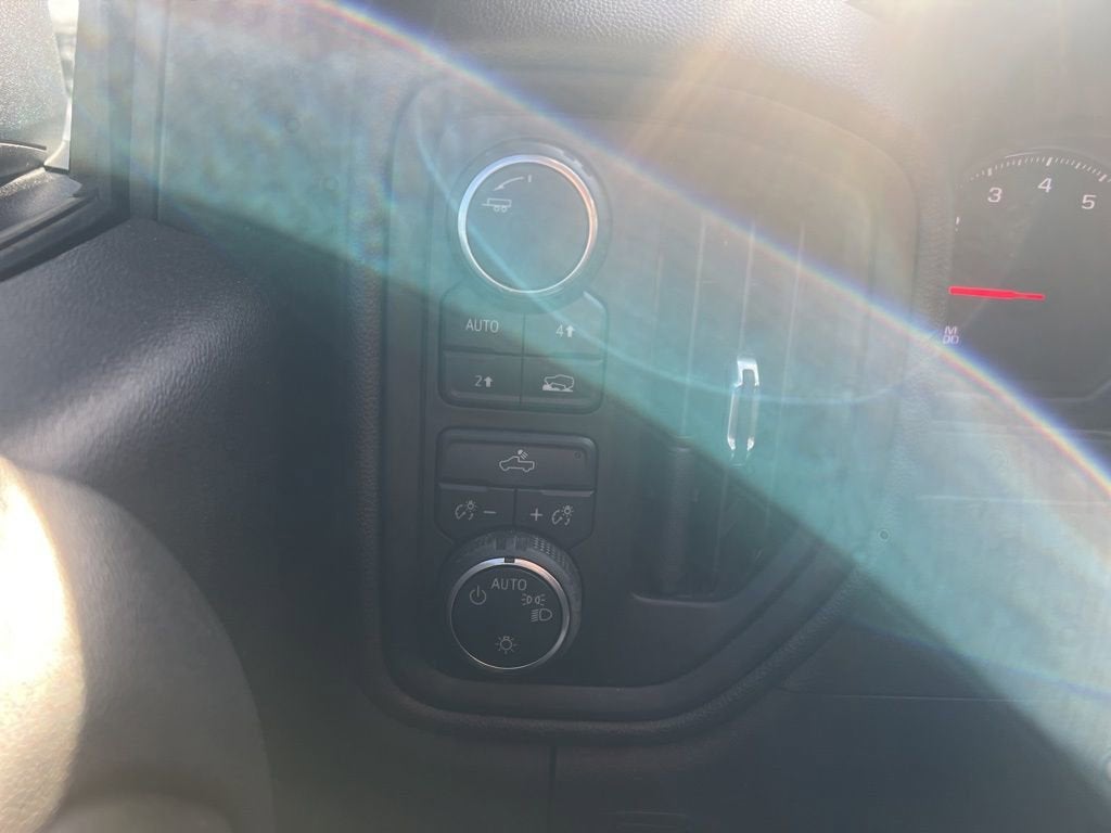 2020 Chevrolet Silverado 1500 Custom