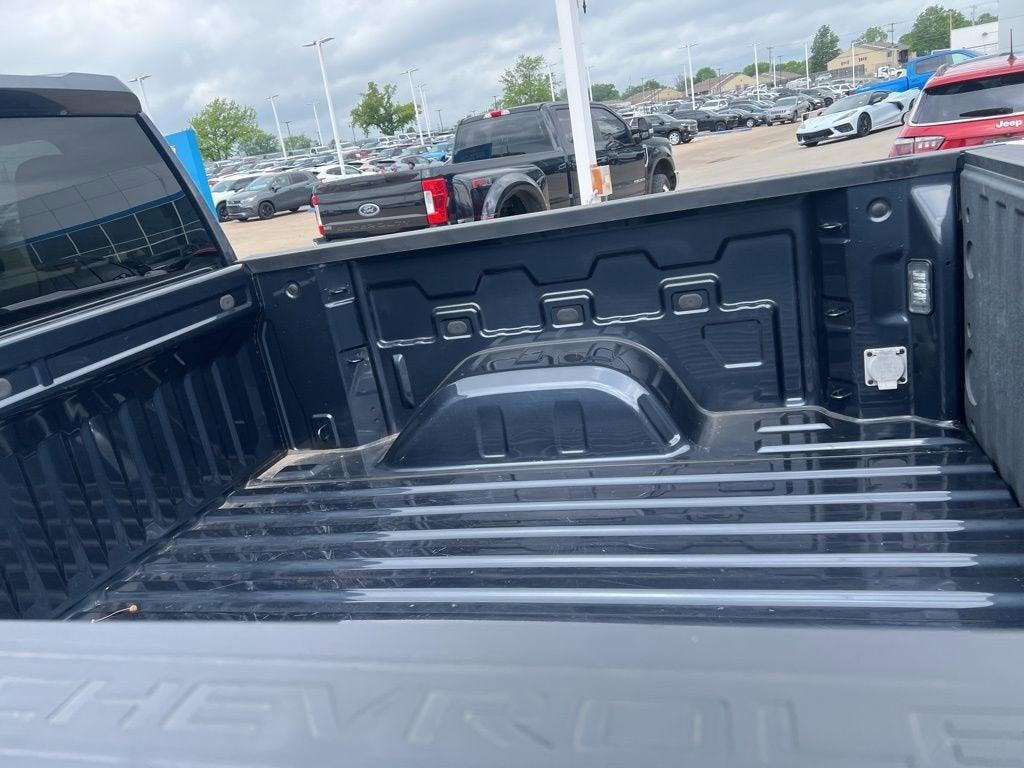 2022 Chevrolet Silverado 1500 LTD Custom