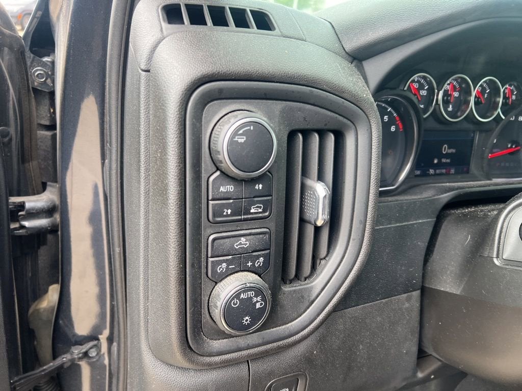 2022 Chevrolet Silverado 1500 LTD Custom