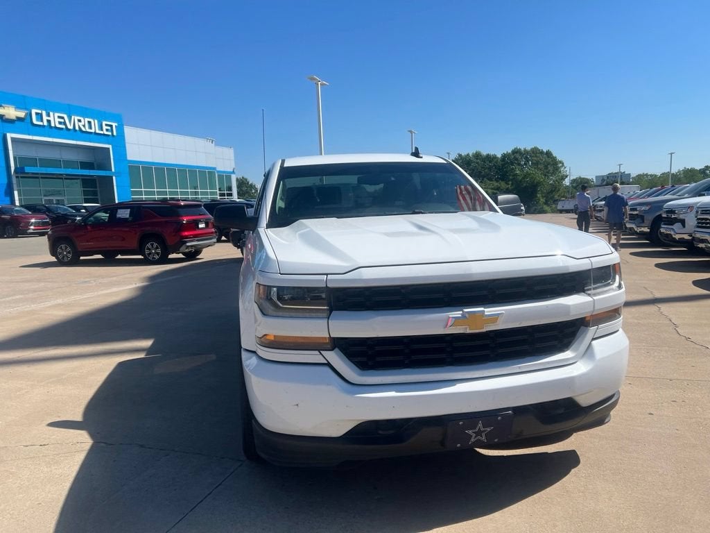 2017 Chevrolet Silverado 1500 Custom