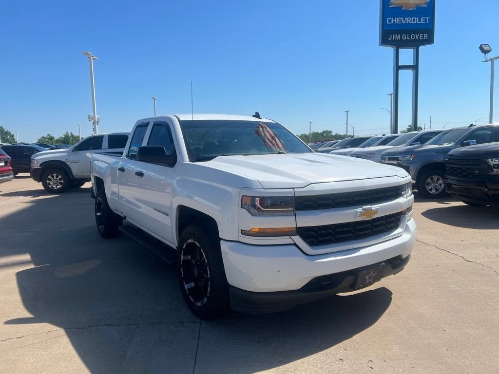 2017 Chevrolet Silverado 1500 Custom