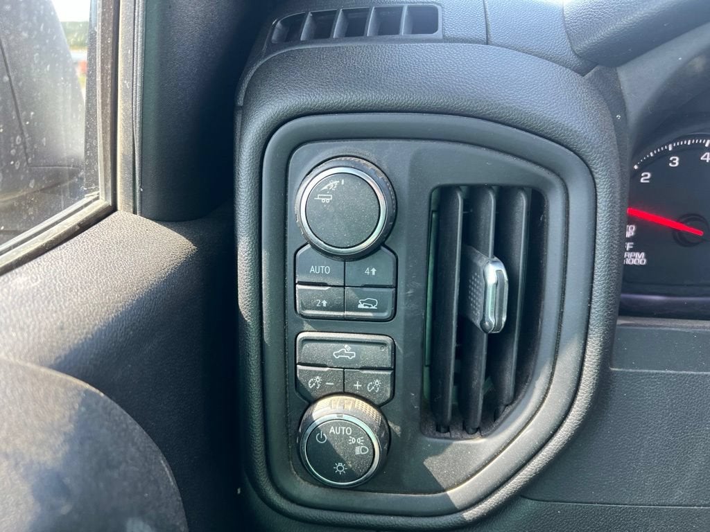 2025 Chevrolet Silverado 1500 WT