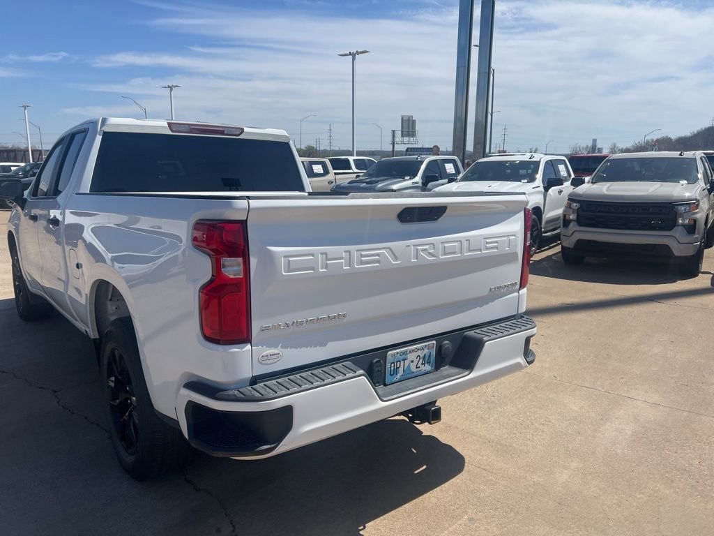 2021 Chevrolet Silverado 1500 Custom