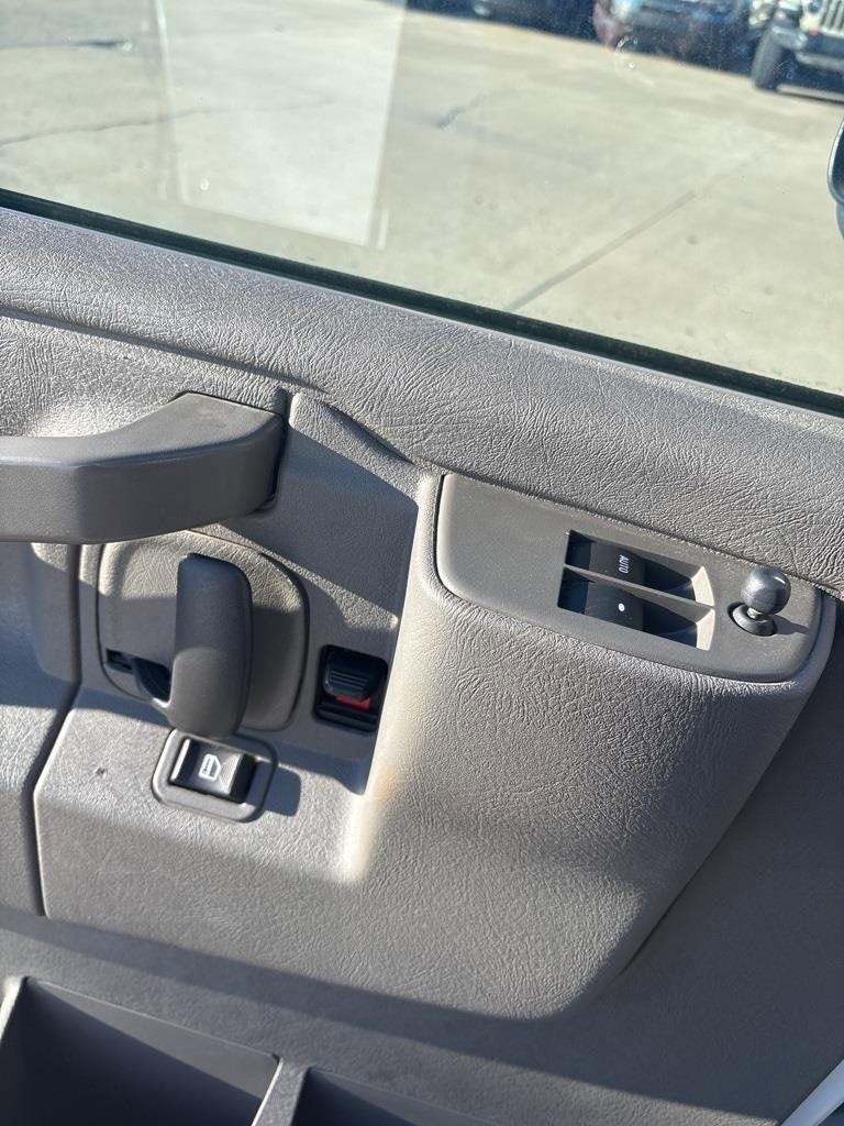 2023 Chevrolet Express Cargo 2500 WT