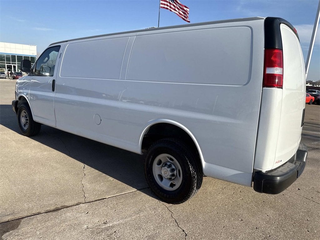 2023 Chevrolet Express Cargo 2500 WT