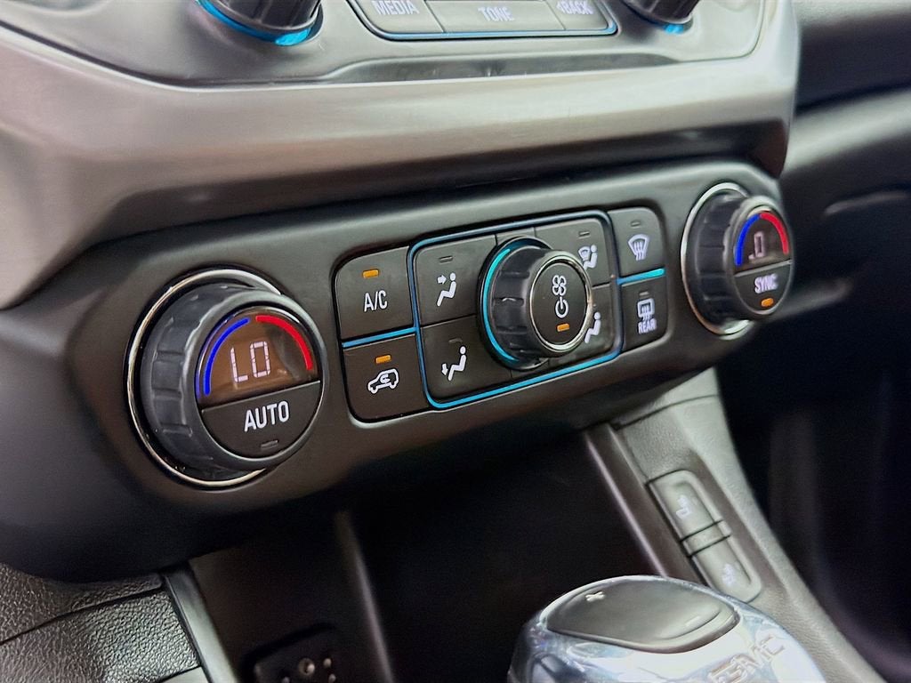 2019 GMC Acadia SLT