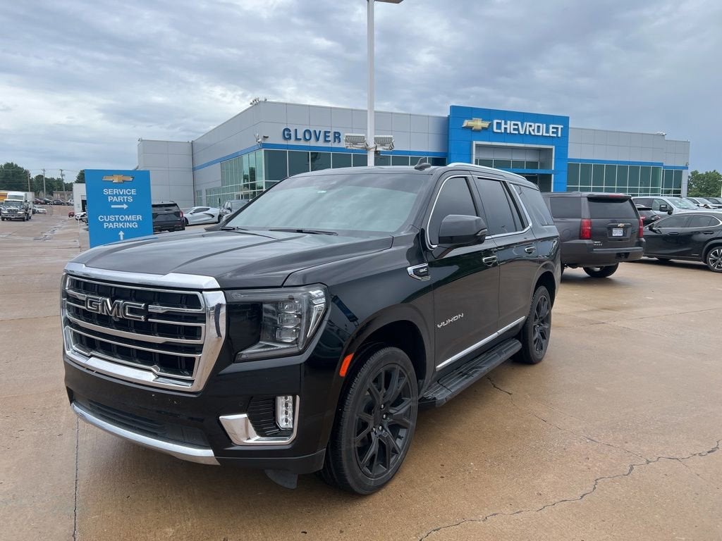 2023 GMC Yukon SLT