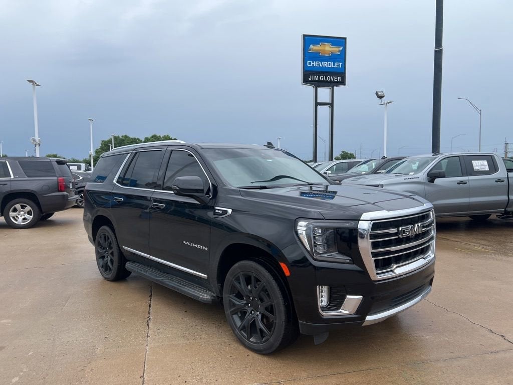 2023 GMC Yukon SLT