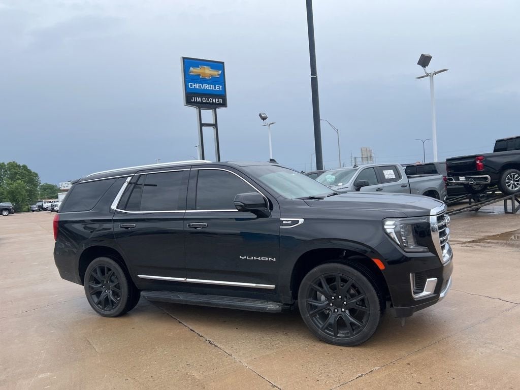 2023 GMC Yukon SLT