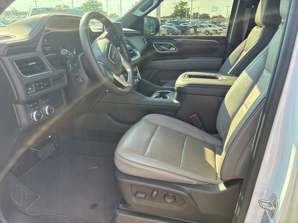 2024 GMC Yukon SLT