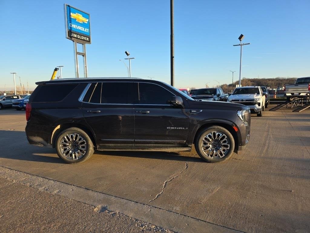 2023 GMC Yukon Denali Ultimate