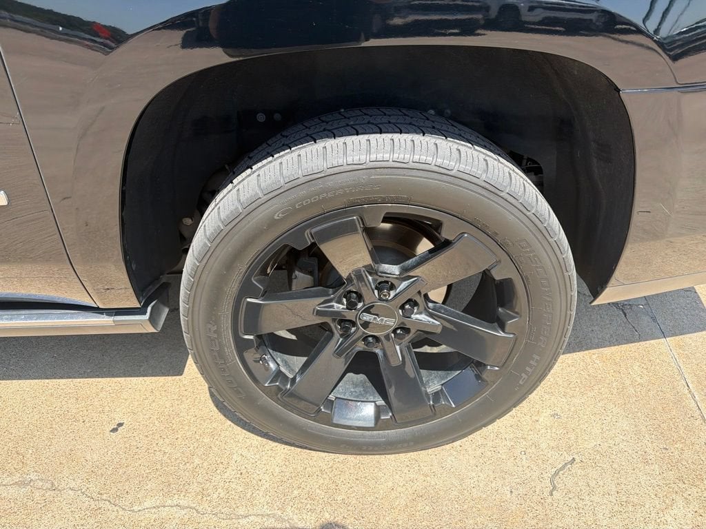 2017 GMC Yukon XL Denali