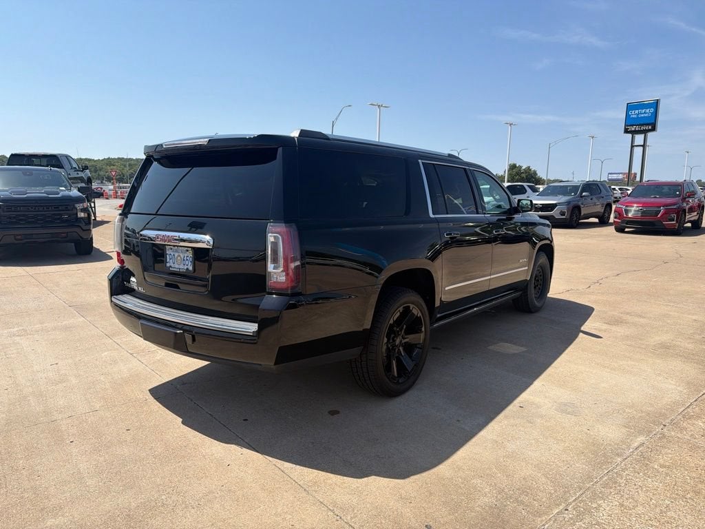 2017 GMC Yukon XL Denali