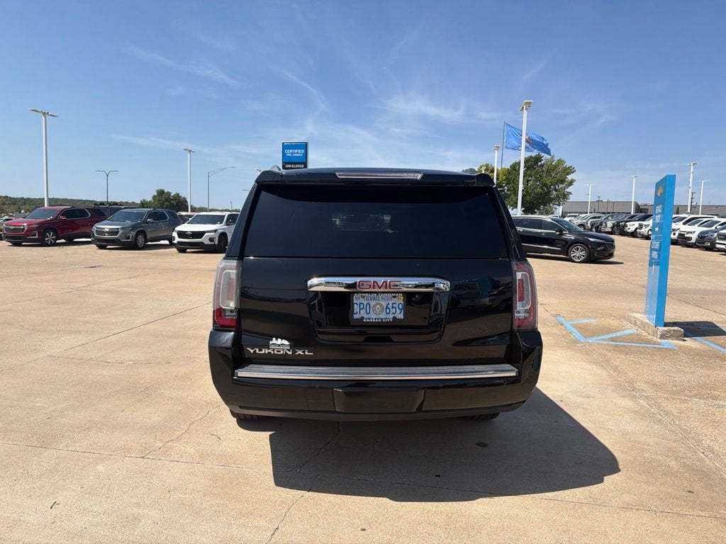 2017 GMC Yukon XL Denali