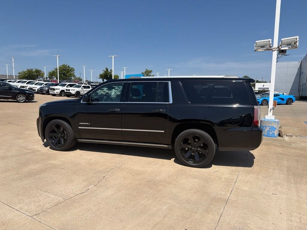 2017 GMC Yukon XL Denali