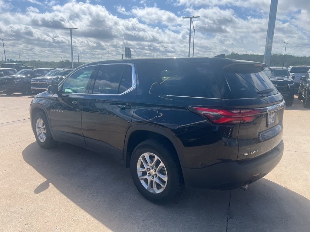 2023 Chevrolet Traverse LS