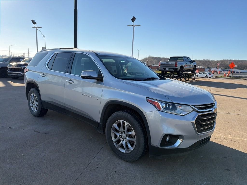 2018 Chevrolet Traverse LT Cloth