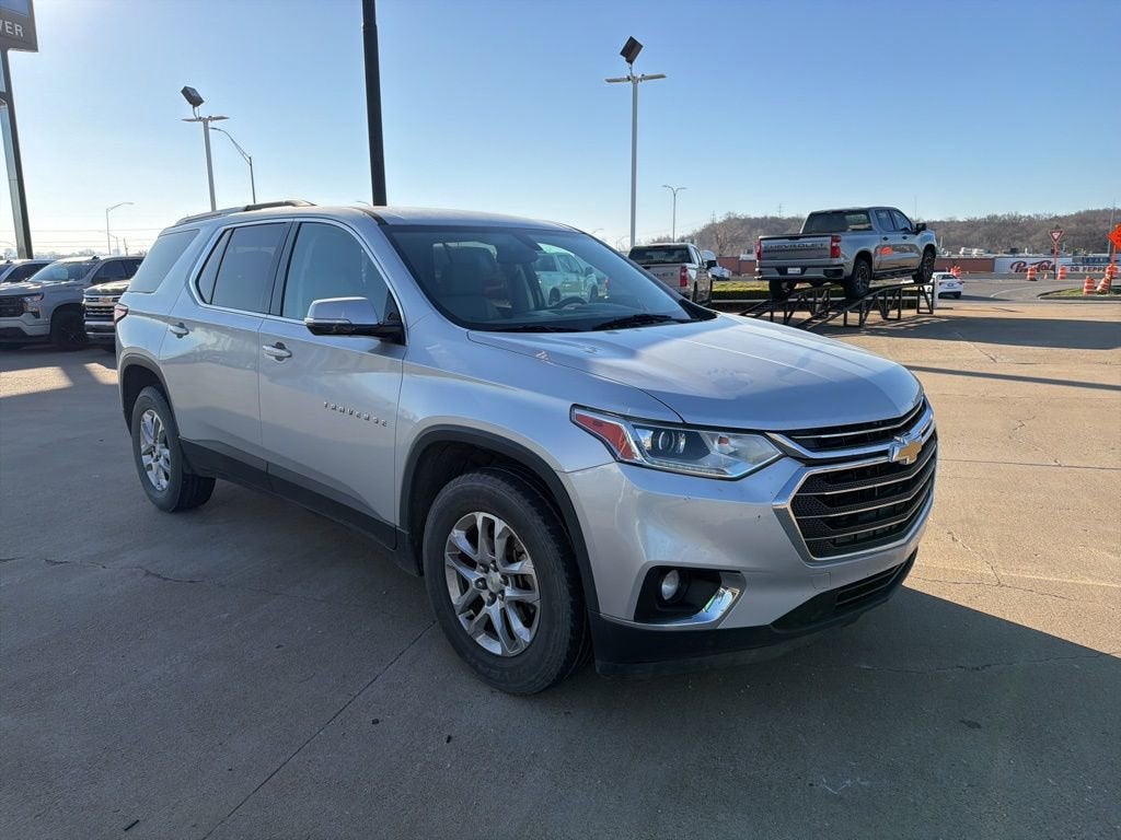 2018 Chevrolet Traverse LT Cloth