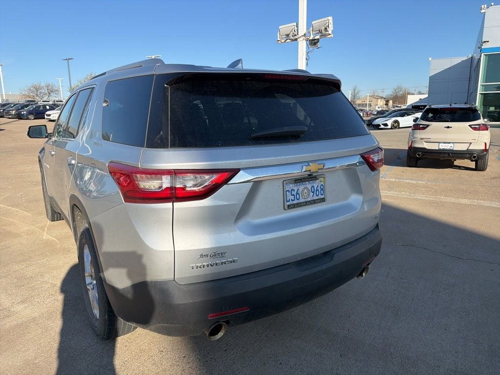2018 Chevrolet Traverse LT Cloth