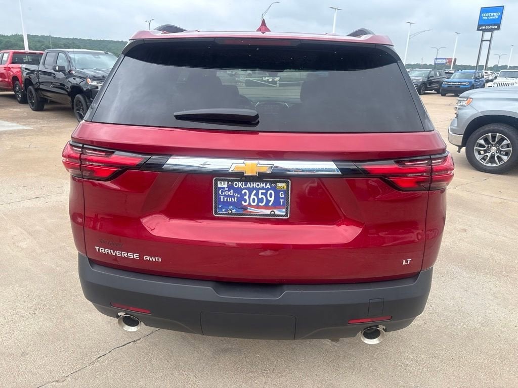 2023 Chevrolet Traverse LT Leather
