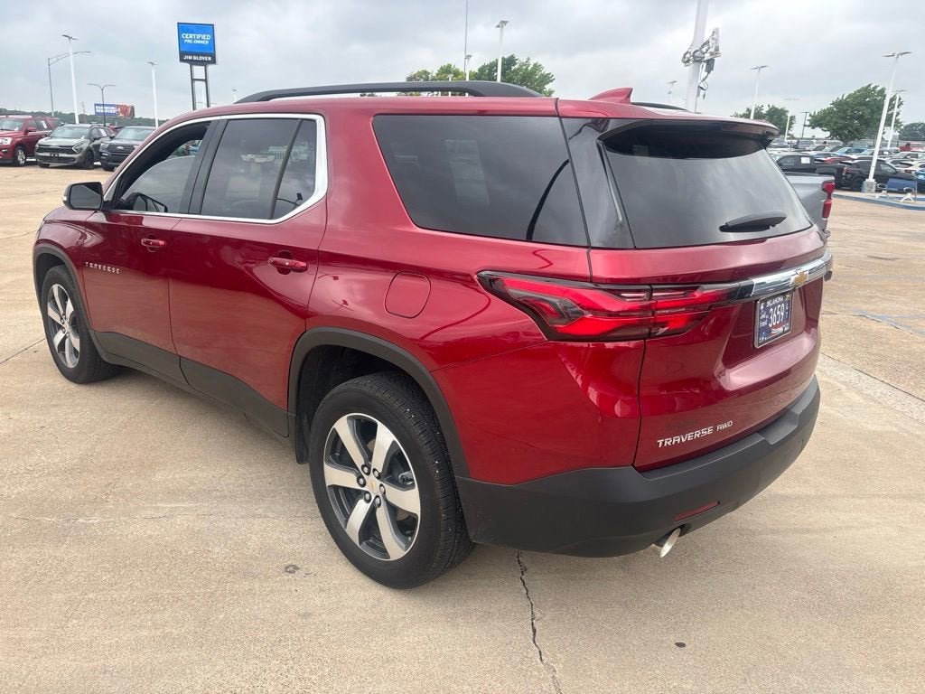 2023 Chevrolet Traverse LT Leather
