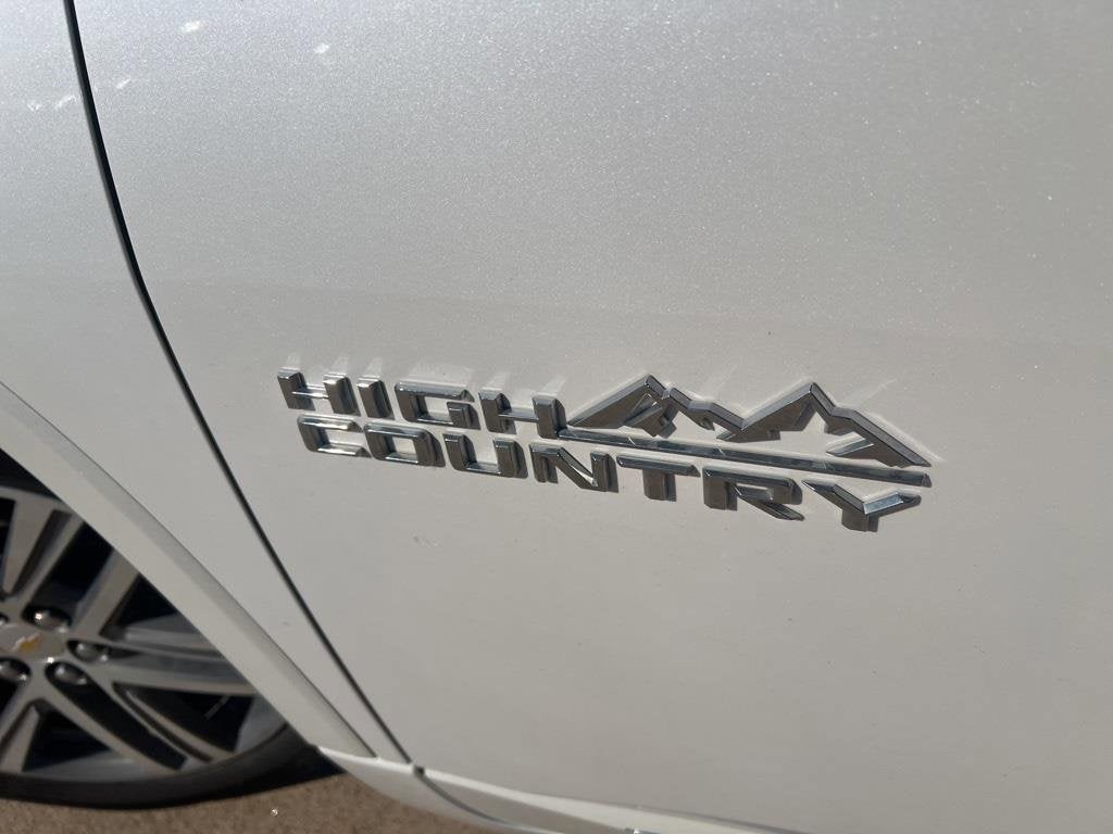 2022 Chevrolet Traverse High Country