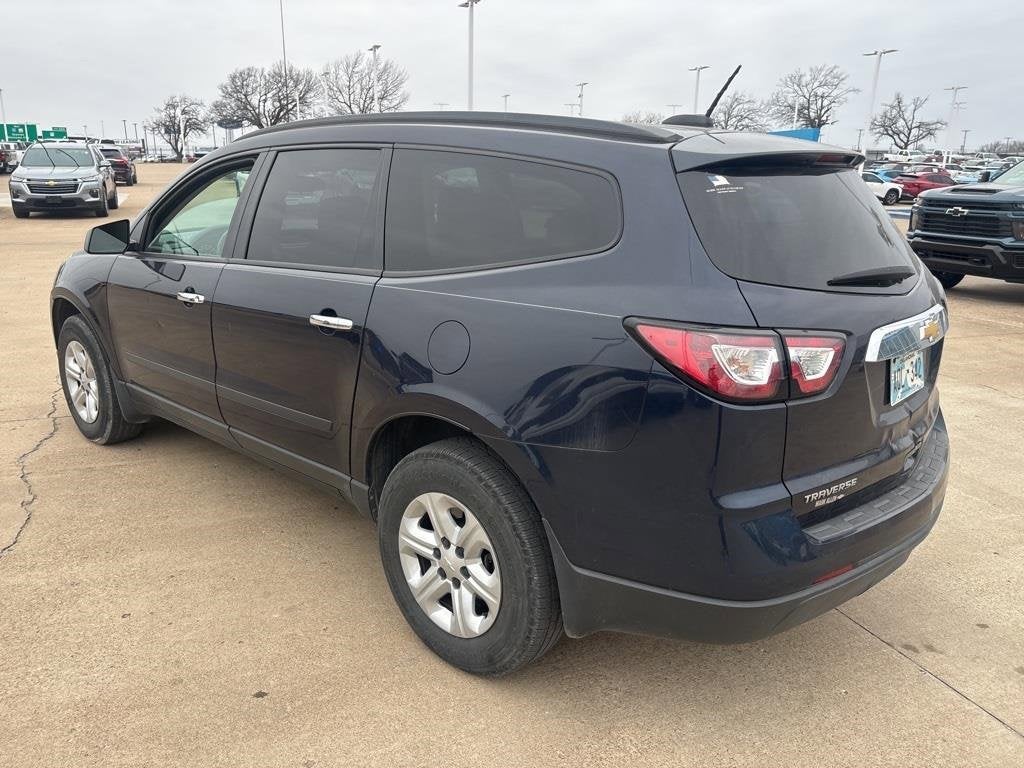 2017 Chevrolet Traverse LS