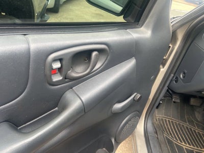 2003 GMC Sonoma SL