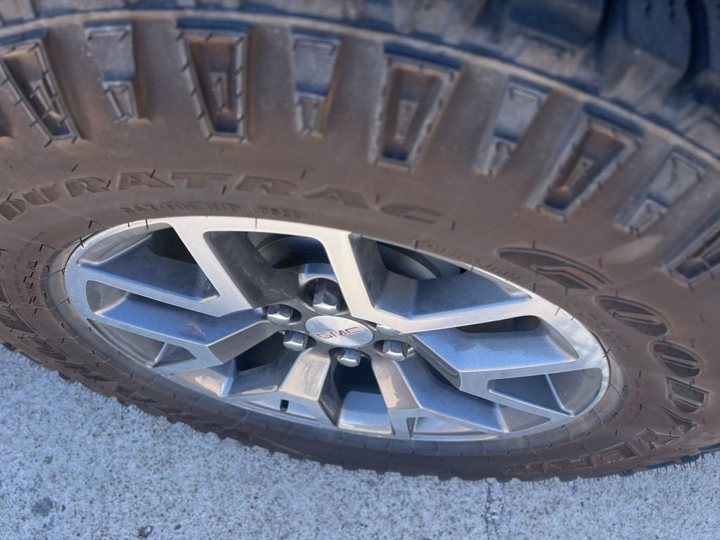 2022 GMC Canyon AT4 - Leather