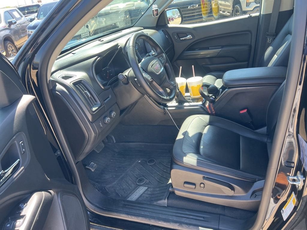 2022 GMC Canyon AT4 - Leather