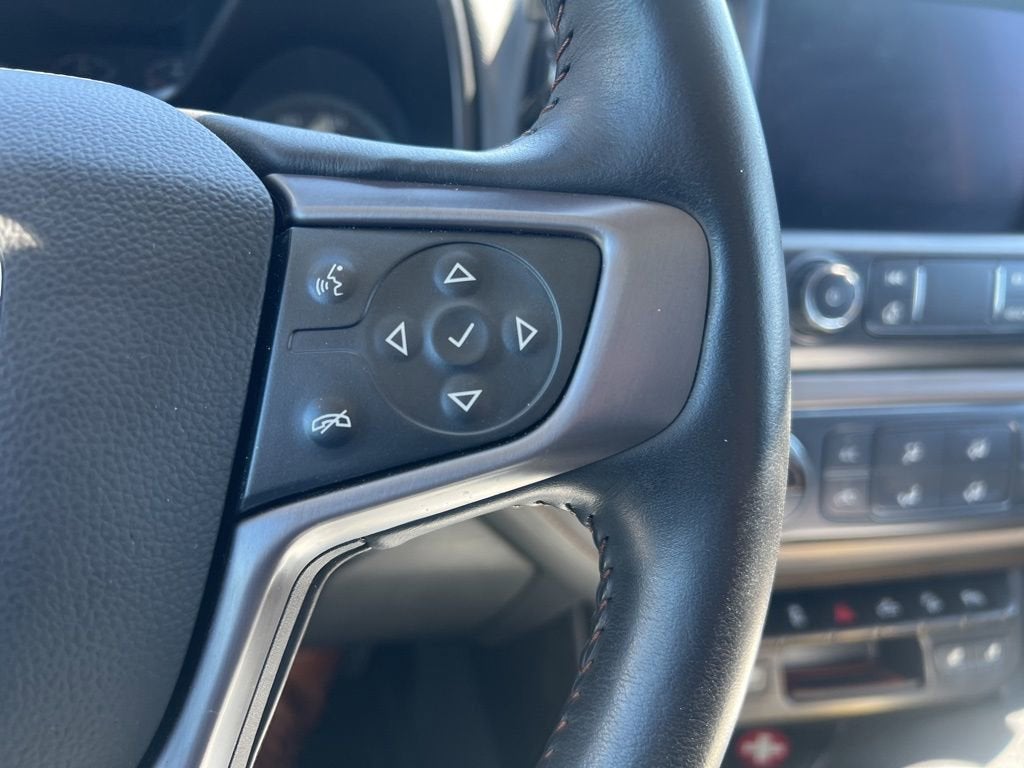 2022 GMC Canyon AT4 - Leather