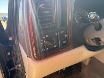 2004 Cadillac Escalade 4dr AWD