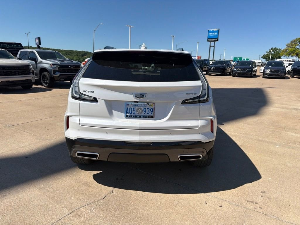 2024 Cadillac XT4 Sport
