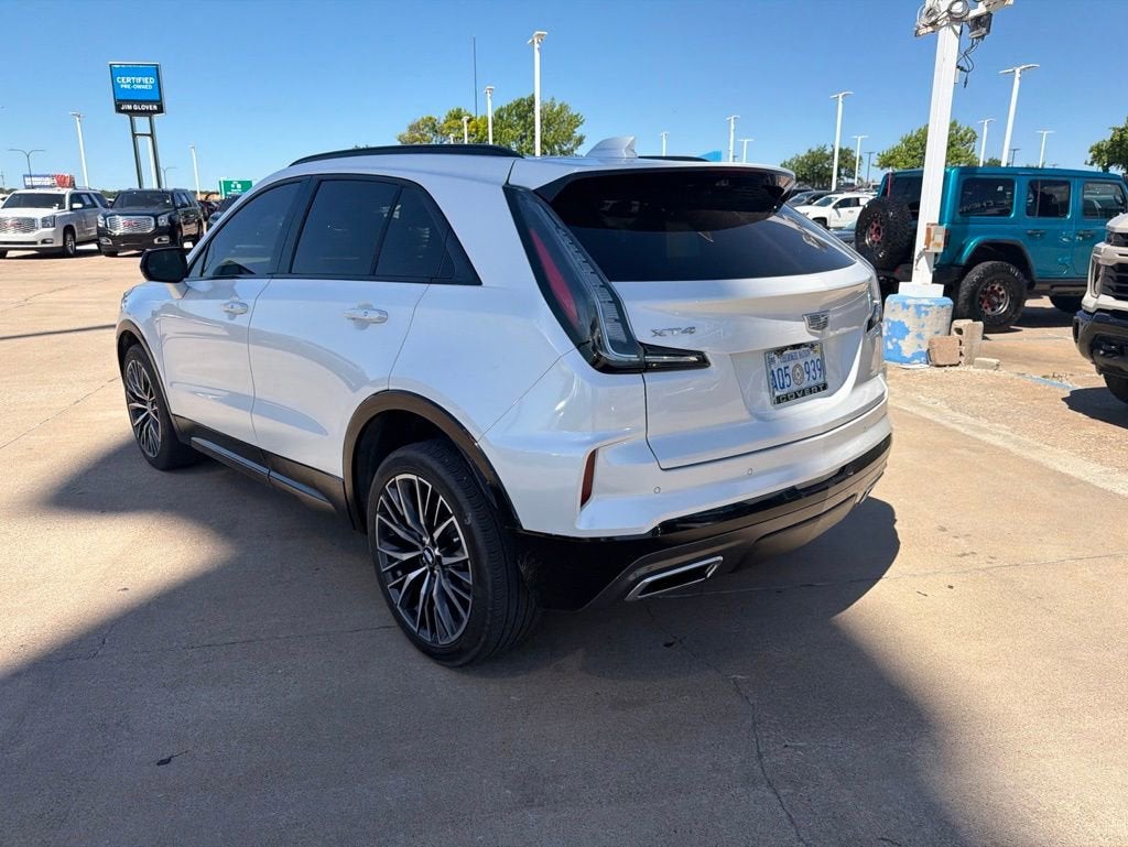 2024 Cadillac XT4 Sport