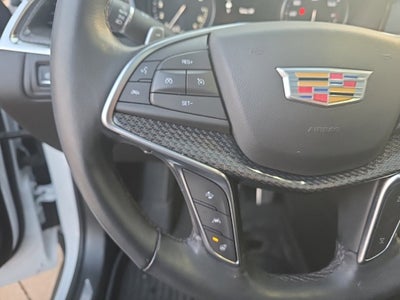 2022 Cadillac XT5 Sport