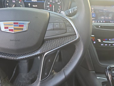 2022 Cadillac XT5 Sport