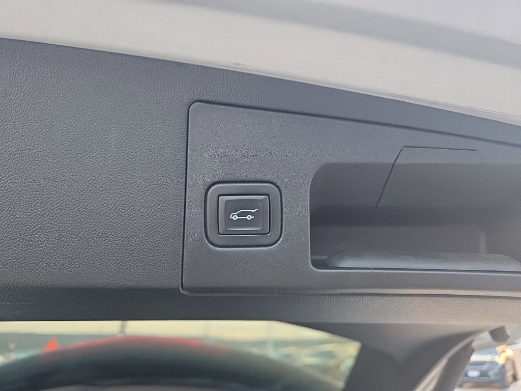 2022 Cadillac XT5 Sport