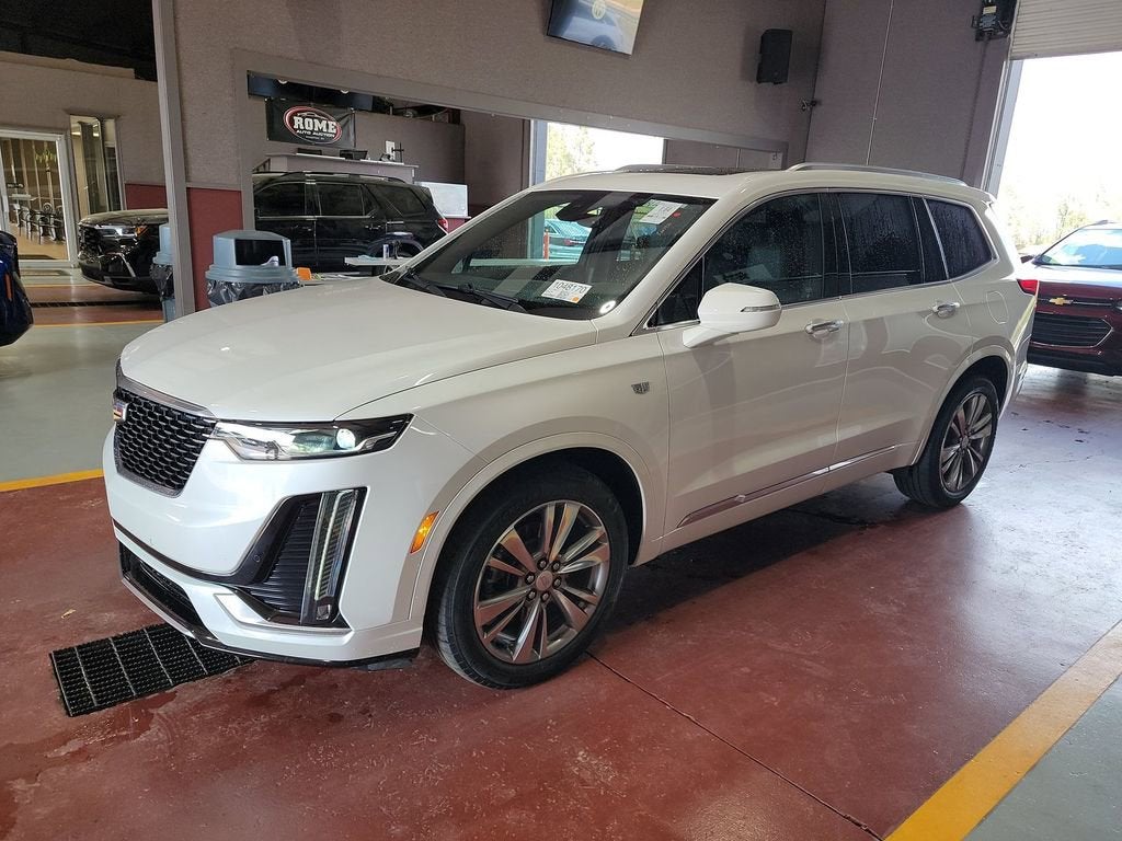 2022 Cadillac XT6 Premium Luxury
