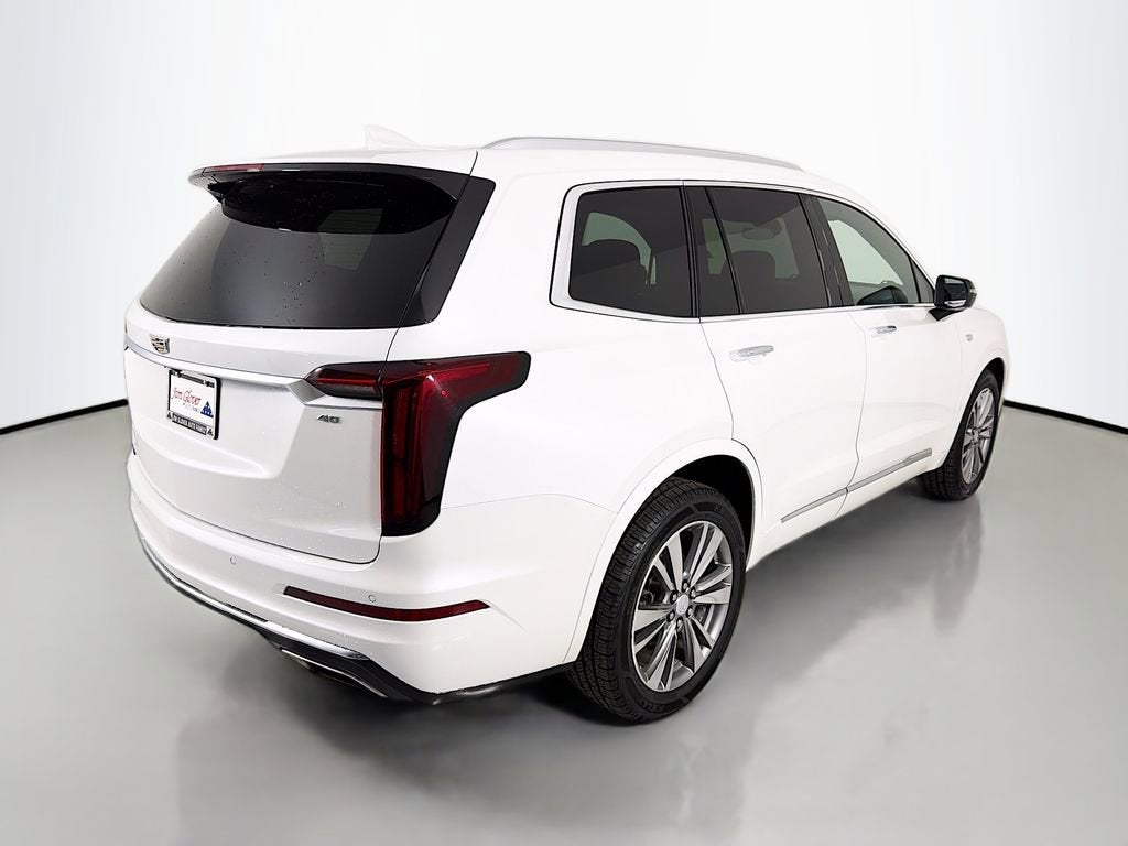 2022 Cadillac XT6 Premium Luxury