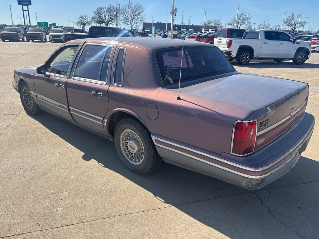 1994 Lincoln Town Car Signature