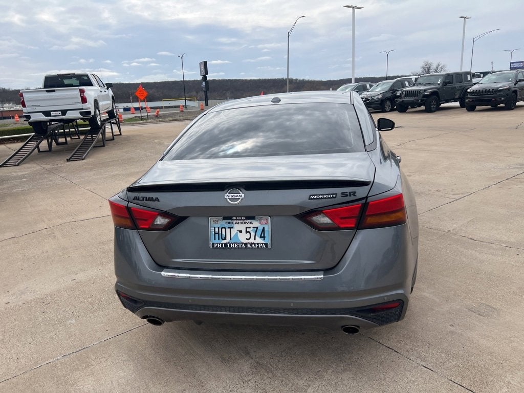 2022 Nissan Altima 2.5 SR