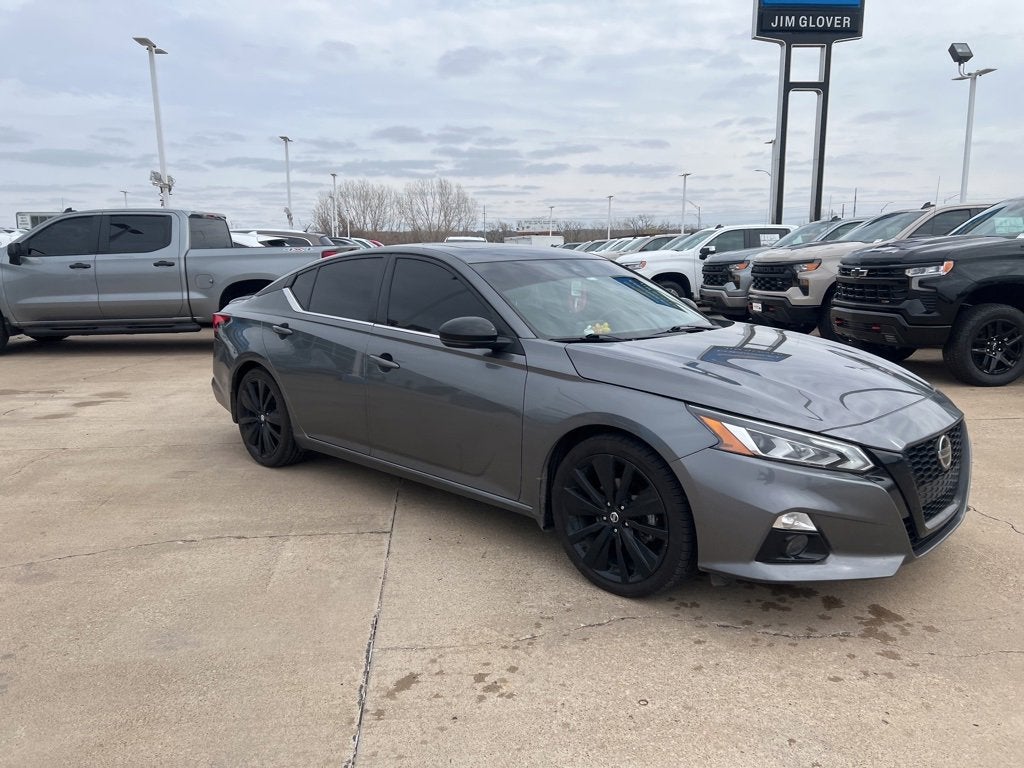 2022 Nissan Altima 2.5 SR