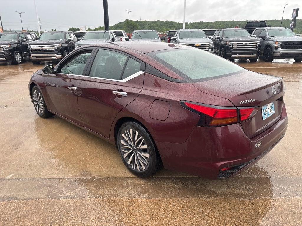 2025 Nissan Altima SV