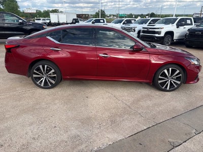 2021 Nissan Altima 2.5 Platinum