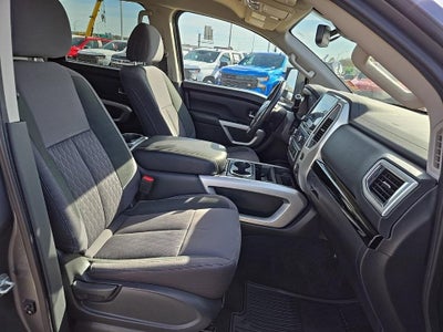 2020 Nissan Titan SV