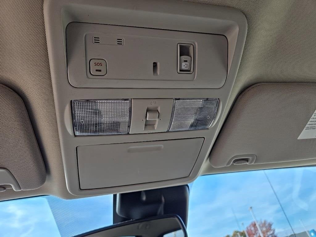 2020 Nissan Titan SV