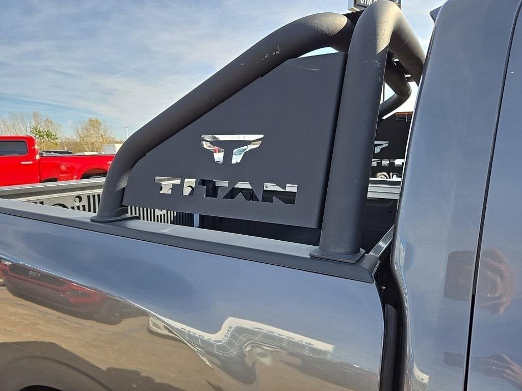 2020 Nissan Titan SV