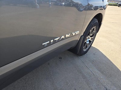 2020 Nissan Titan SV